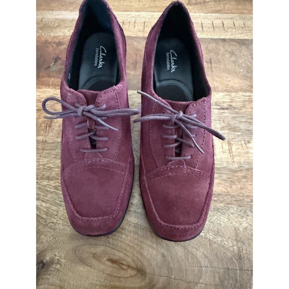 Clarks Bendables Heels Womens 7.5 Burgundy Suede Lace Up Comfort Pumps